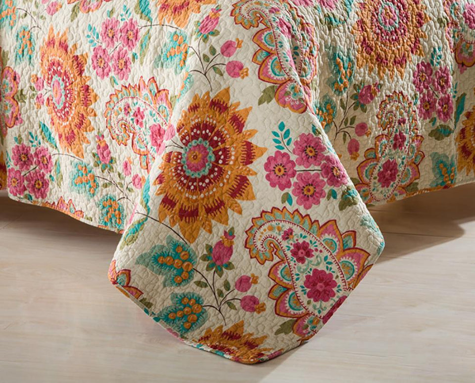 3 pieces King and Queen Bedsheets