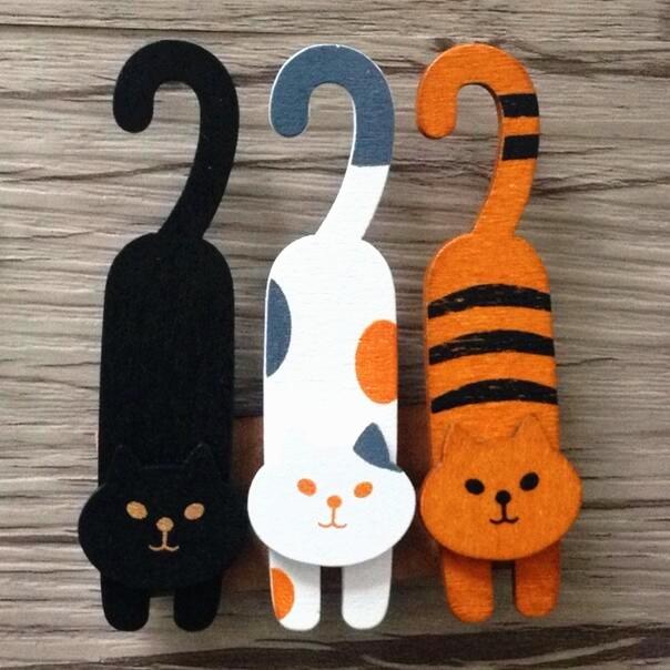 Wooden Kitten Clip