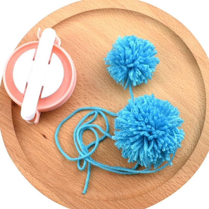8 Pack Pompom Maker Kit